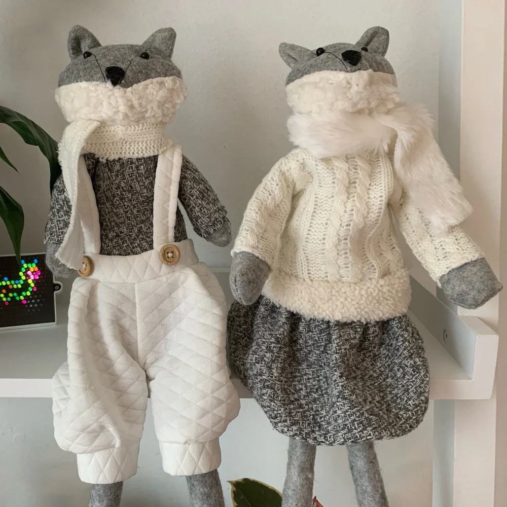 Decorative plush foxes for self ledge stuffed fox pair - Picture 6 of 9